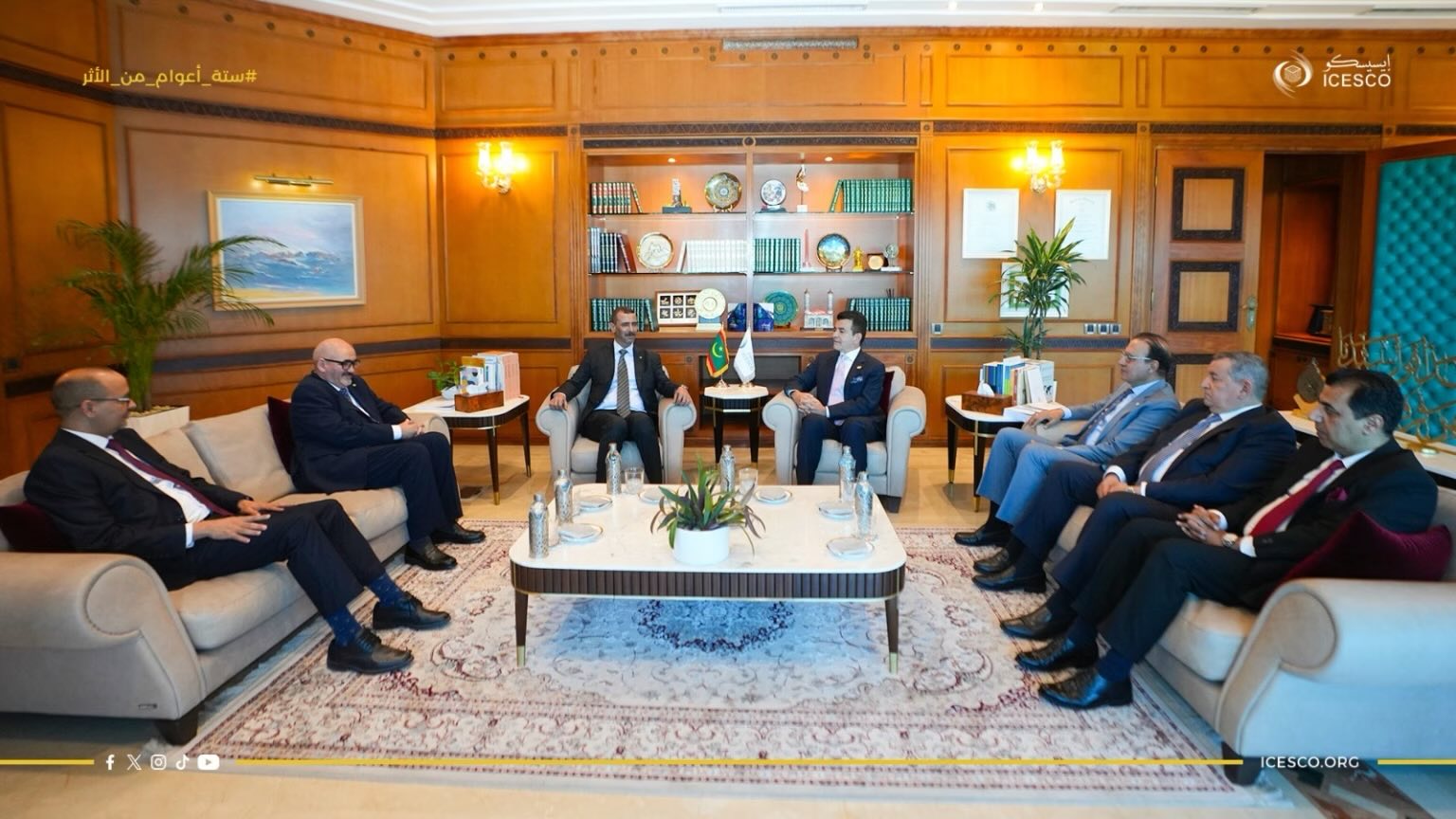 وزير الثقافة يبحث مع المدير العام للإيسيسكو سبل تعزيز التعاون المشترك