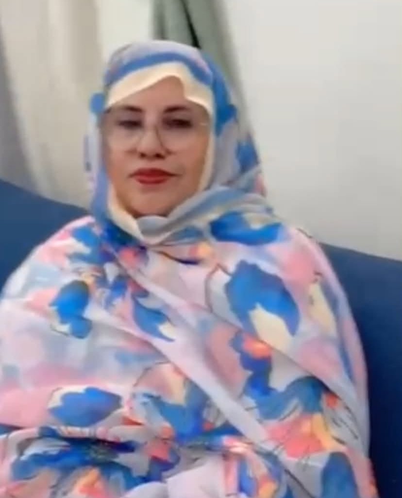 منسقة مشروع أطر الحوض الغربي للثقافة والسياحة الإعلامية فاطم محمد فال: لا خوف على المشروع الثقافي والسياحي في لعيون والولاية فهو دين في أعناق الجميع والمسيرة متواصلة