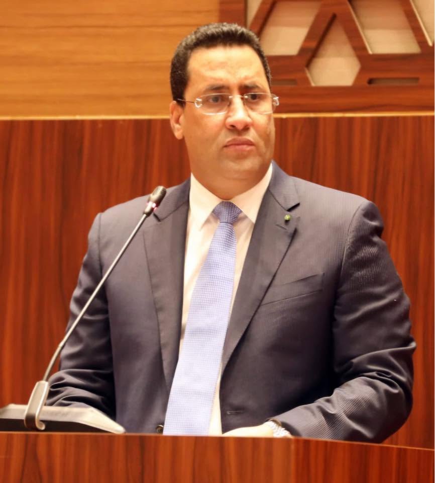 الويزر الأول ولد اجاي يكتب: تتسارع الخطوات الهادفة إلى حل مشكل المياه في انواكشوط بشكل نهائي
