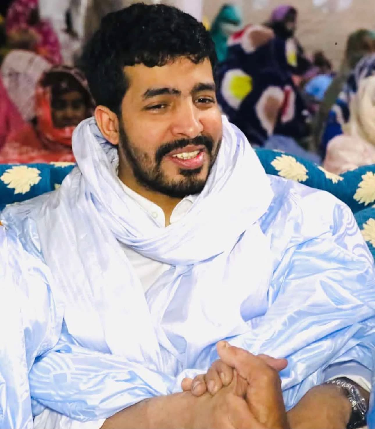 وفاءٌ للوطن واستقبالٌ يليق بالقائد.. رجل الأعمال العربي ولد جدين يقطع التزاماته الدولية للترحيب بفخامة رئيس الجمهورية في أدرار