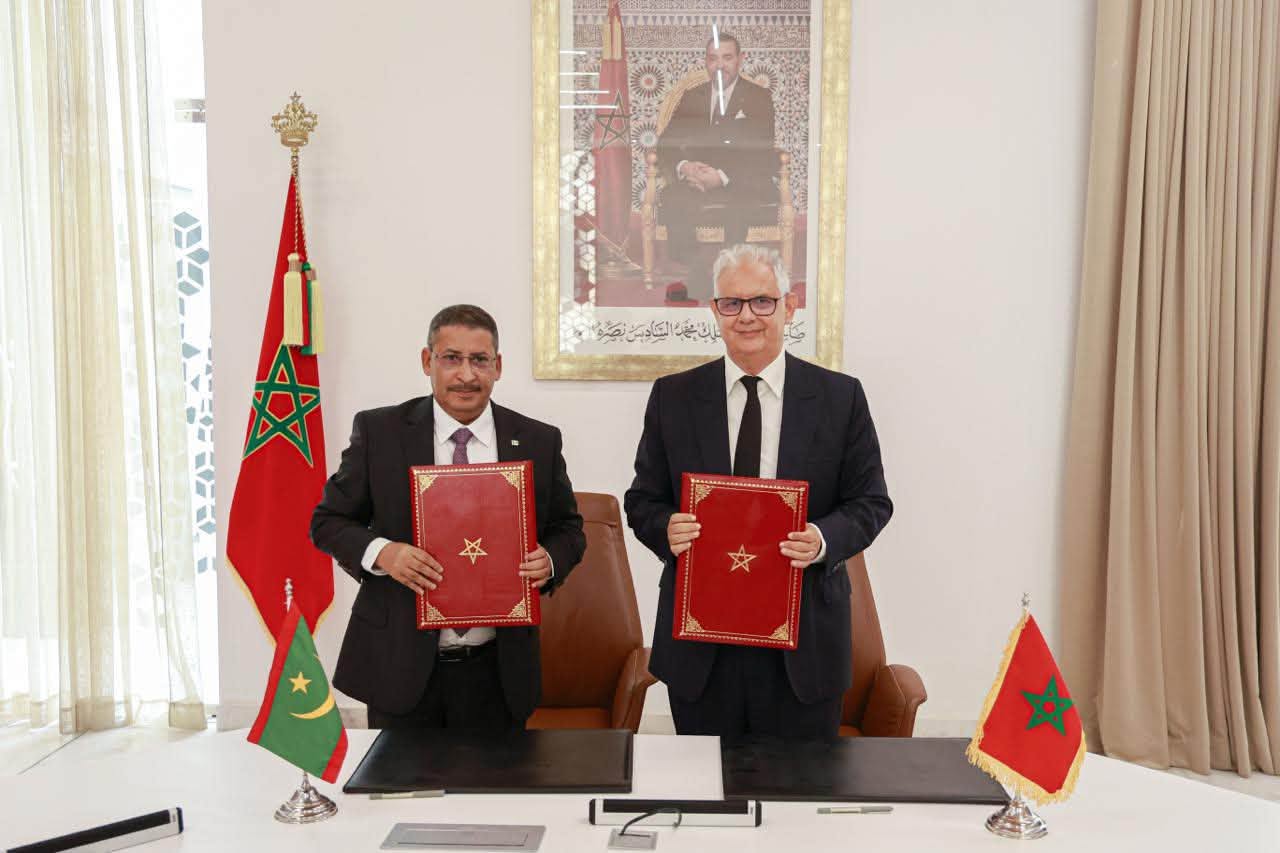 موريتانيا توقع مع المغرب اتفاقية لإعادة تأهيل وتوسعة طريق انواكشوط انواذيبو