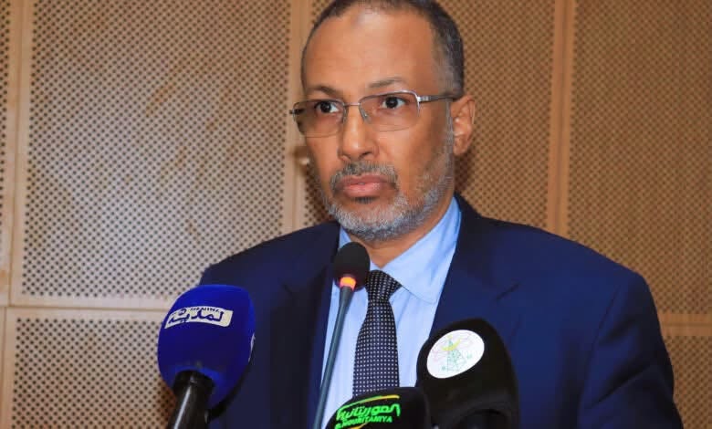 رئيس الاتحاد الوطني لأرباب العمل الموريتانيين محمد زين العابدين ولد الشيخ أحمد: القطاع الخاص يولي أهمية كبيرة للشراكة القائمة مع الحكومة