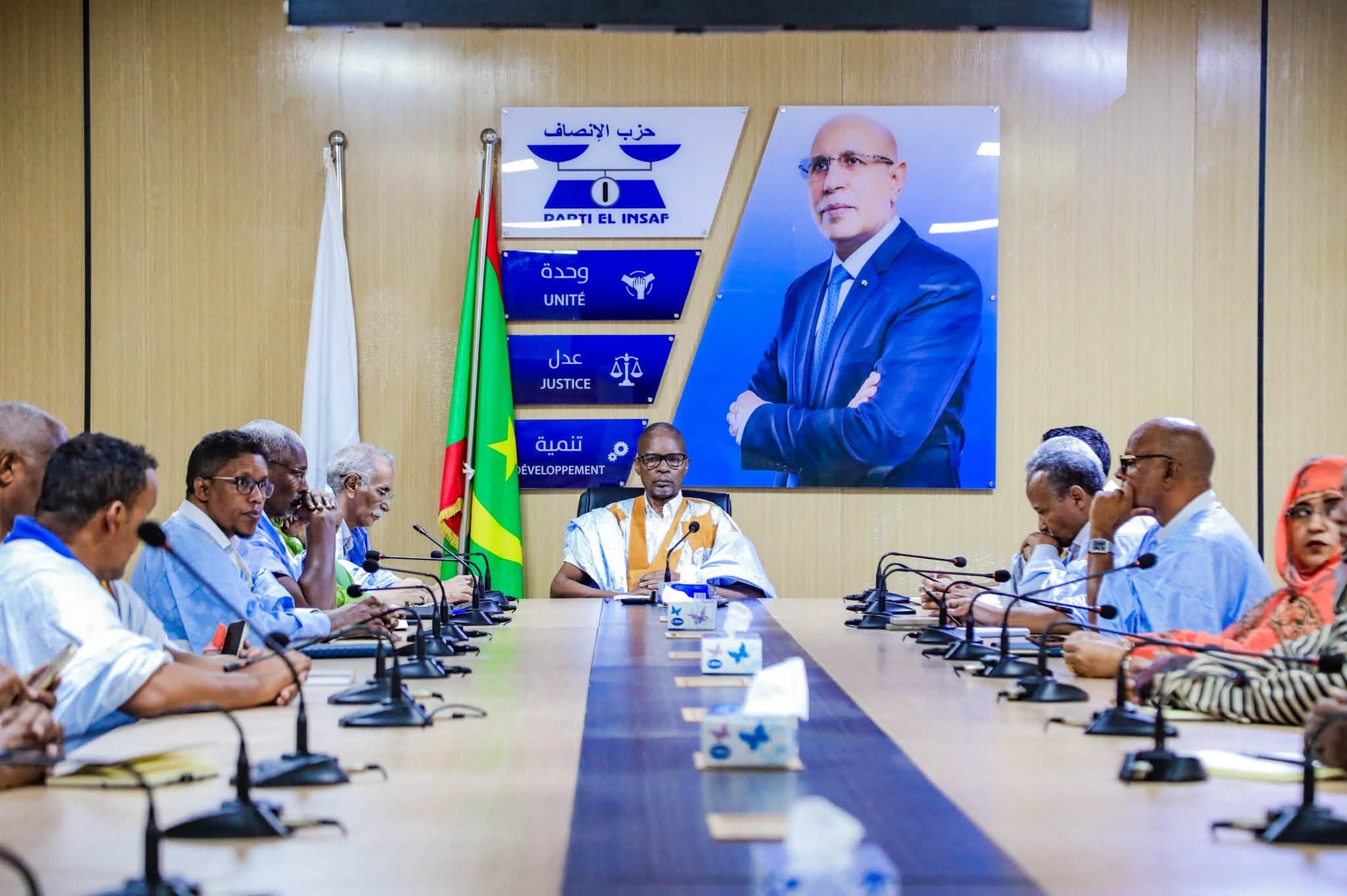 منسقية أحزاب الأغلبية الرئاسية والأحزاب الداعمة لرئيس الجمهورية تؤكد مواصلة التنسيق والتشاور بين مكوناتها